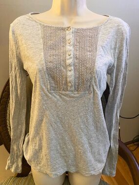 Loft Light Gray Long-Sleeve Lace-Panel Henley Top